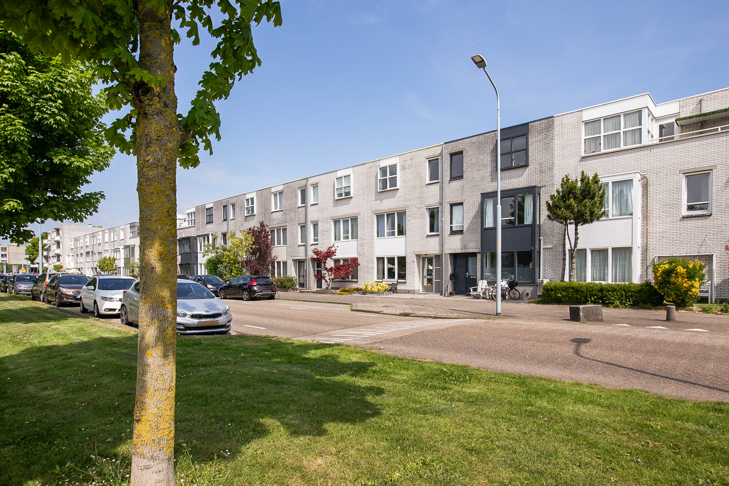 Reina Prinsen Geerligsdreef 71 , 2135 HS Hoofddorp 38